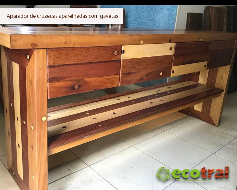 APARADOR E RACK RÚSTICO EM MADEIRA DORMENTES E CRUZETAS